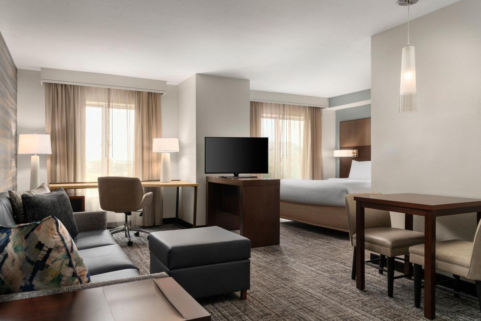 Residence Inn By Marriott Milwaukee West Wauwatosa Esterno foto